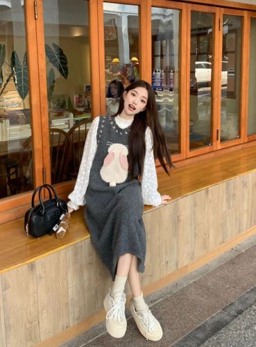 Three-dimensional bunny gray knitted dress + bud sleeves plush knitted contrast material bottoming shirt