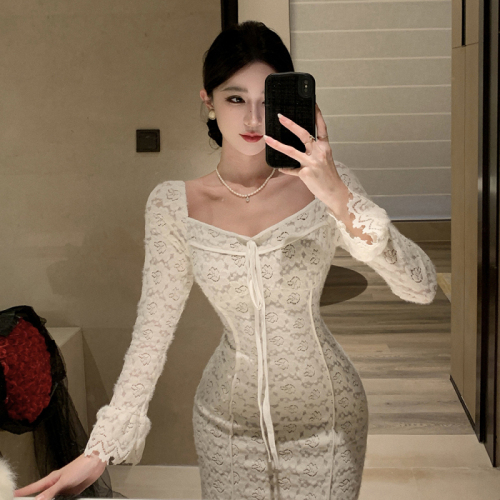 Actual shot of new autumn and winter white brushed lace long-sleeved slim hip-hugging dress