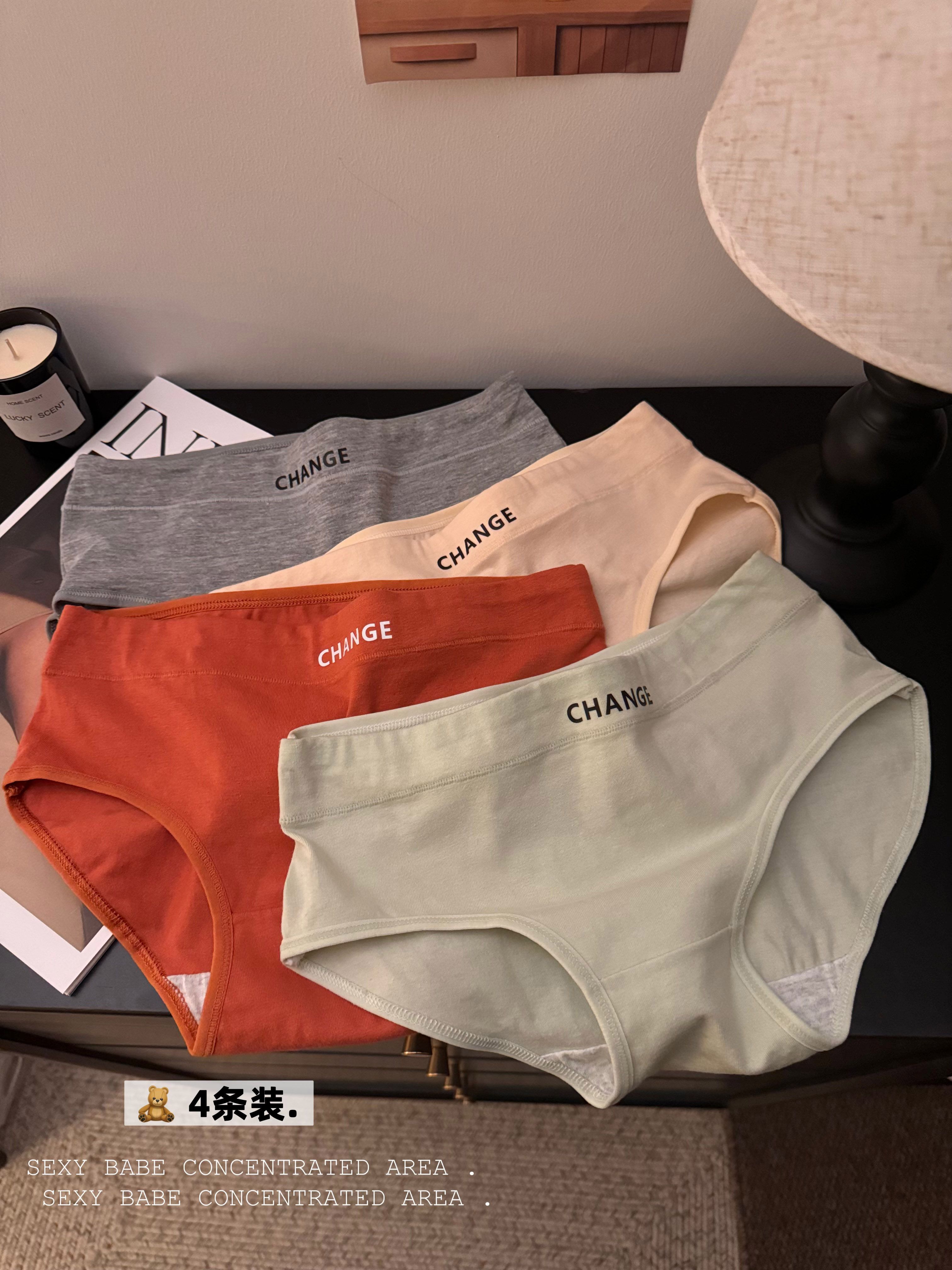 Actual shot of Korean style letter printed girls mid-waist breathable cotton panties women's triangle leggings 4 pack