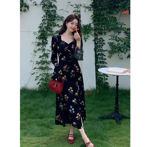 2024 new women's clothing new slim mid-length dress French romantic designer fashion slit floral skirt