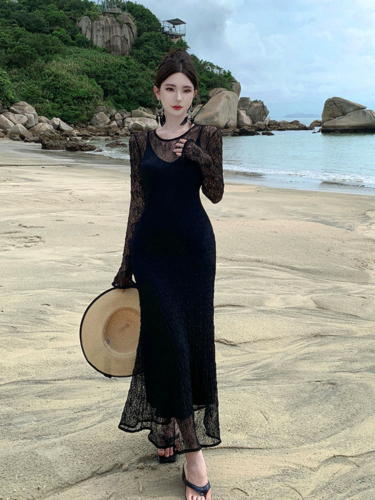 Lace long-sleeved blouse two-piece suit for women in summer, sexy hot girl, high-end French style inner wear, slim suspender dress