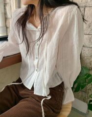Sweet trumpet sleeve embroidery lace shirt, single-breasted plain blouse, 2024 South Korea Spring and Autumn