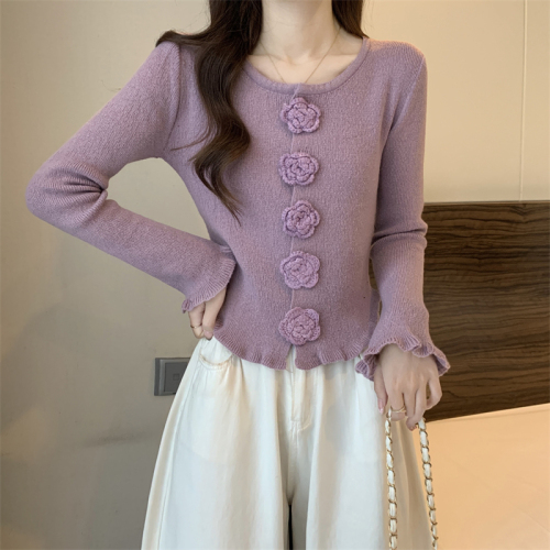 Actual shot of the new Korean style three-dimensional flower pure desire irregular hem curled long-sleeved sweater top