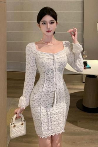 Actual shot of new autumn and winter white brushed lace long-sleeved slim hip-hugging dress