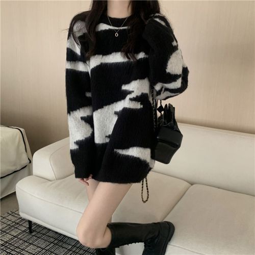 Real shot, real new design, zebra pattern pullover, loose slimming sweater, soft waxy sweater for women