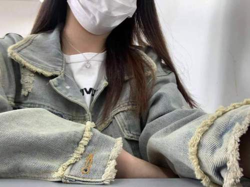 大量 复古高街潮牌oversize工装水洗做旧破洞牛仔外套女春秋