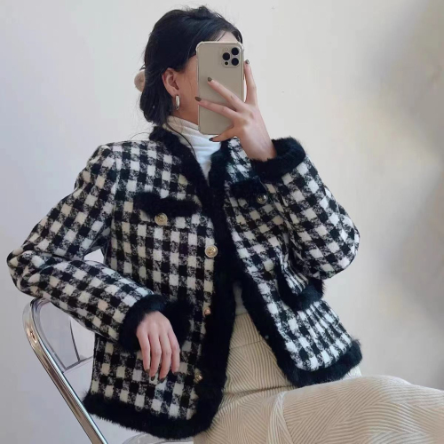 Xiaoxiangfeng slub coat for women winter new style velvet thickened warm top short fur edge houndstooth plaid coat