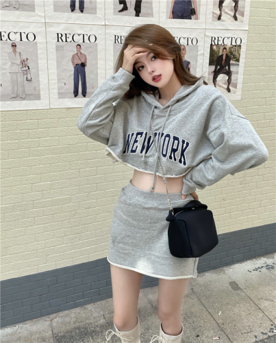 Actual shot ~ 2024 new autumn gray loose printed hooded lazy style slim sweatshirt for women