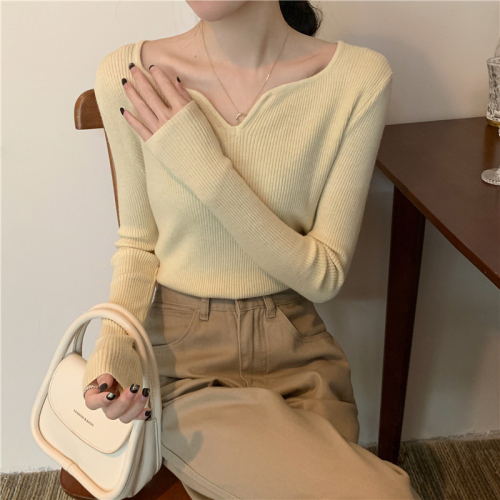 Real shot, real autumn and winter new long-sleeved tops, women's knitted sweaters, designed with v-neck bottoming shirts