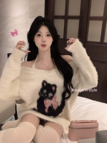 Actual shot ~ Lazy style mink-like cute cat V-neck loose sweater