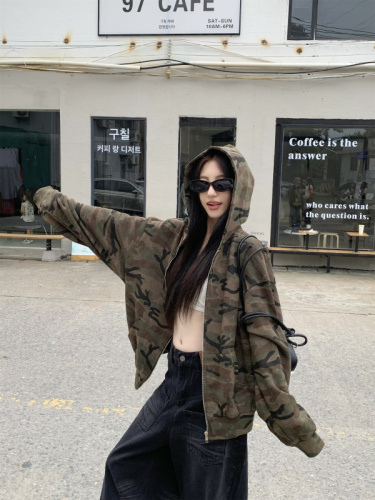 Actual shot ~ American high street retro camouflage hooded casual zipper jacket + loose high-waisted straight floor-length pants