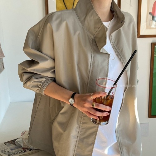 2024 New Autumn New Korean Sun Protection Air Conditioned Shirt Versatile Thin Casual Loose Jacket Women's Long Sleeve Windbreaker