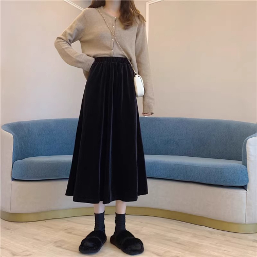 Gold velvet skirt for small women, umbrella skirt, autumn and winter 2024 new high-end mid-length skirt, high-waisted black a-line skirt