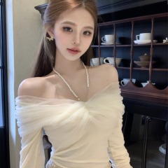 蝴蝶網紗拼接一字肩鏈條露肩掛脖上衣短款修身打底衫實拍