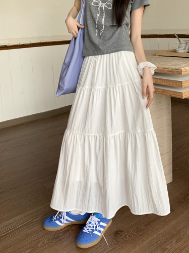 Real shot of white skirt for women, sweet age-reducing waist, slimming and layered A-line long skirt 2024 autumn