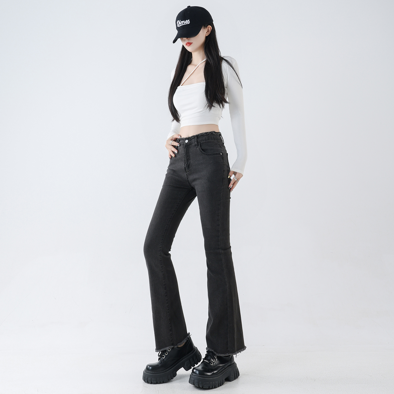 灰色微喇牛仔褲女春秋新款胖mm妹大碼毛邊彈力顯瘦梨形身材馬蹄褲