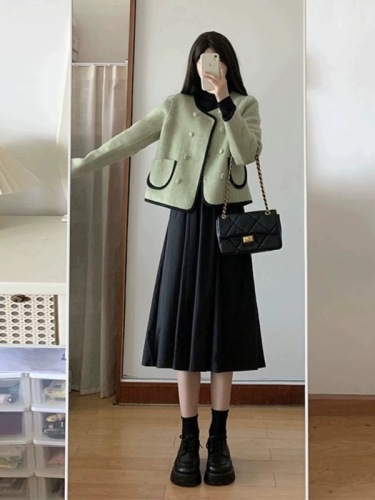 French style green small fragrant jacket for women in autumn and winter thickened woolen small high-end wool jacket