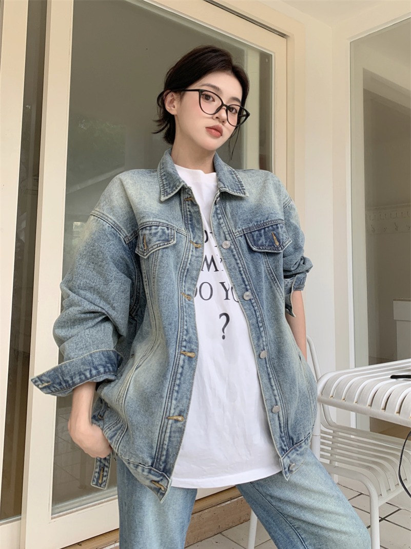 Actual Photos - New Korean Style Loose Retro Streetwear Branded Distressed Wash Denim Jacket for Women Loose Denim Coat