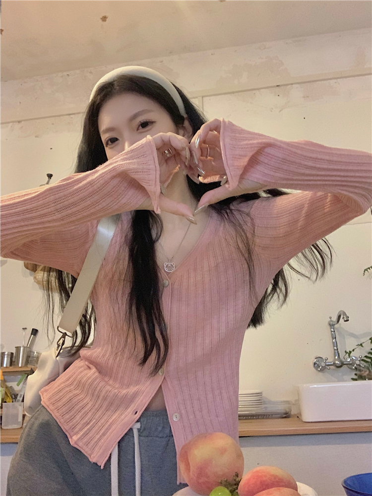 Tmall Quality Summer Stylish Slimming Knitted Shirt with Design Short Sleeve Cardigan Outerwear Top