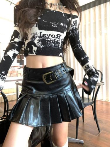 Real shots!!  Cool high-waisted pu leather pleated skirt with a slim design and a-line short skirt