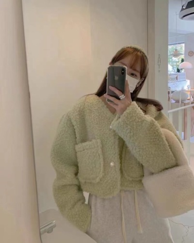 Korean chic small fresh lamb wool long-sleeved cardigan thickened short coat women's small fragrance jacket