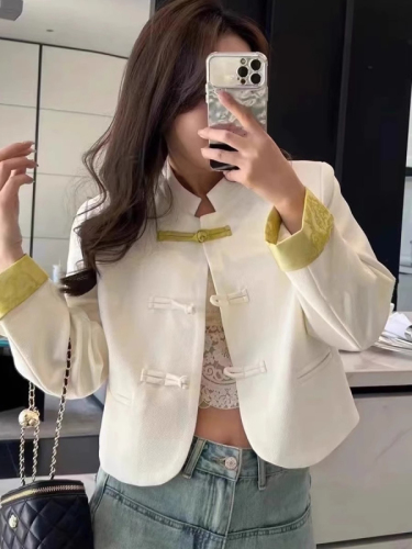 New Chinese style Chinese style disc buckle short jacket for women 2024 spring and autumn new style high-end and elegant lady's small fragrance style top