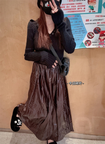 Actual shot ~ Autumn and winter lazy style high-end PU leather pleated high-waisted half dress