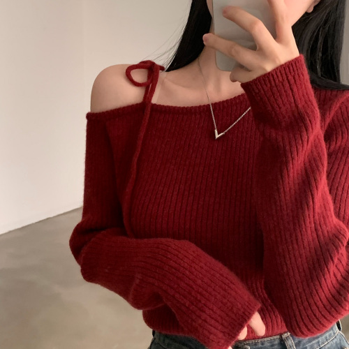 Korean chic autumn and winter niche retro irregular oblique collar off-shoulder lace-up slim slim long-sleeved knitted sweater for women