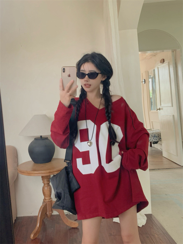 Real shot ~ American street sweet and cool retro red digital casual loose V-neck mid-length sweatshirt