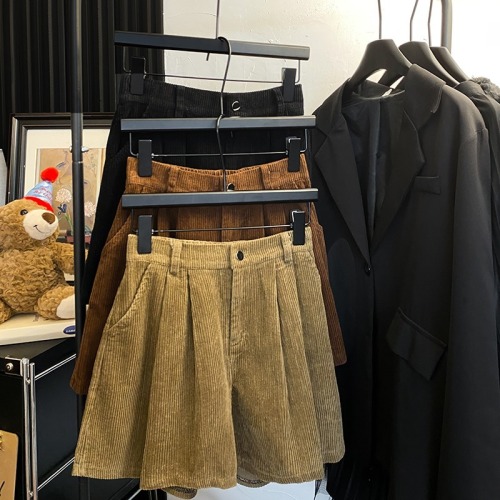 Actual shot of autumn and winter simple corduroy A-line casual shorts, loose slimming wide-leg pants for women solid color