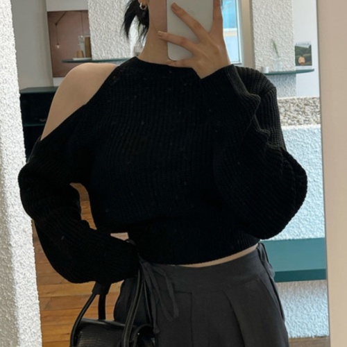 Korean chic autumn gentle and fresh round neck off-shoulder design loose and versatile long-sleeved sweater for women