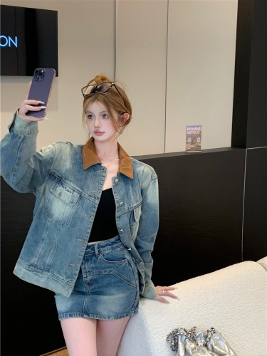 Real shot!  Hot girl style denim fashion set, denim cardigan jacket, high waist, hip-covering skirt, two-piece set