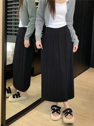 Actual shot of 2024 new autumn pleated skirt for women, high waist slimming and drapey mid-length slit A-line skirt