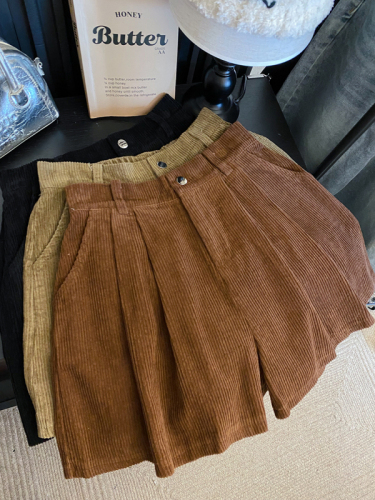 Actual shot of autumn and winter simple corduroy A-line casual shorts, loose slimming wide-leg pants for women solid color