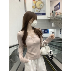 Actual shot of autumn and winter Korean version of pure desire lace splicing half-open collar button design long-sleeved T-shirt with inner top