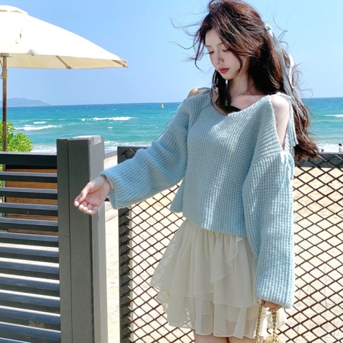 2024 new Korean style off-shoulder small fragrance soft wool mohair gentle daughter off-shoulder sweater