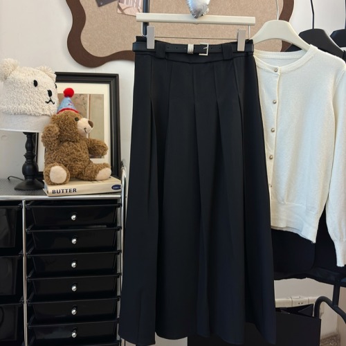 Actual shot of simple autumn and winter versatile high-waist pleated skirt niche design mid-length A-line skirt umbrella skirt