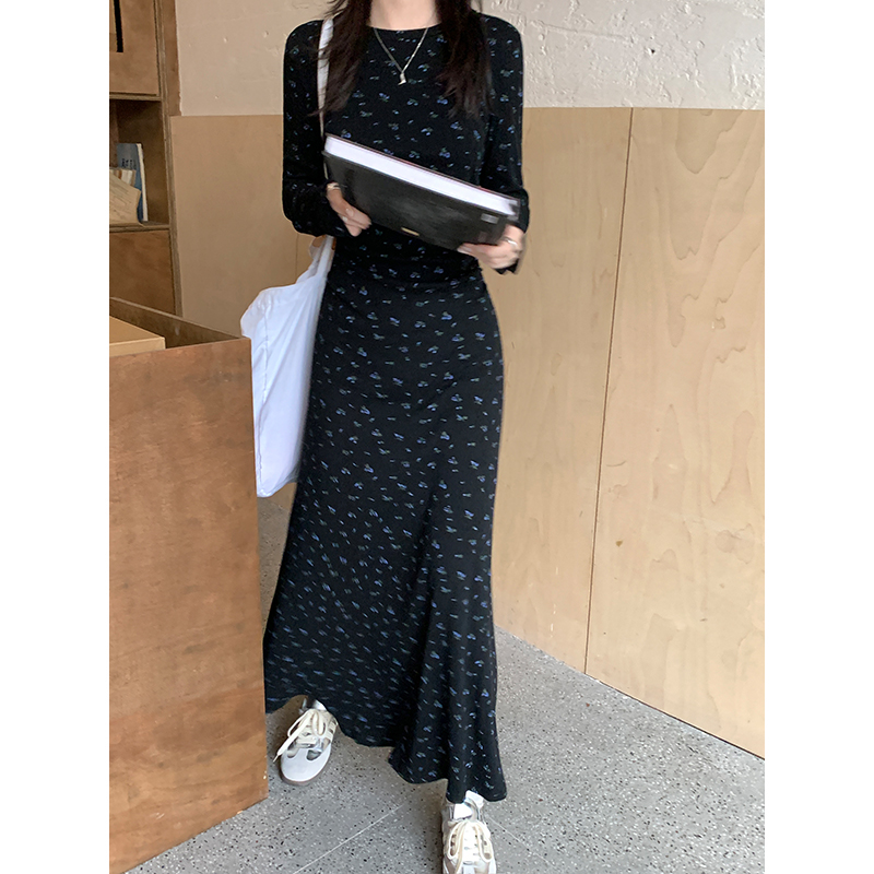 Real shot elegant pleated round neck floral dress women's early autumn waist cinch slimming undergarment flared fish tail long skirt 