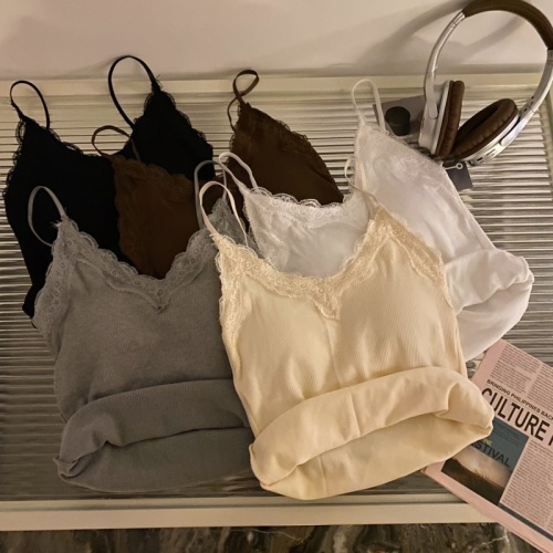 Spring pure lust lace splicing camisole with sexy design and V-neck sleeveless bottoming top