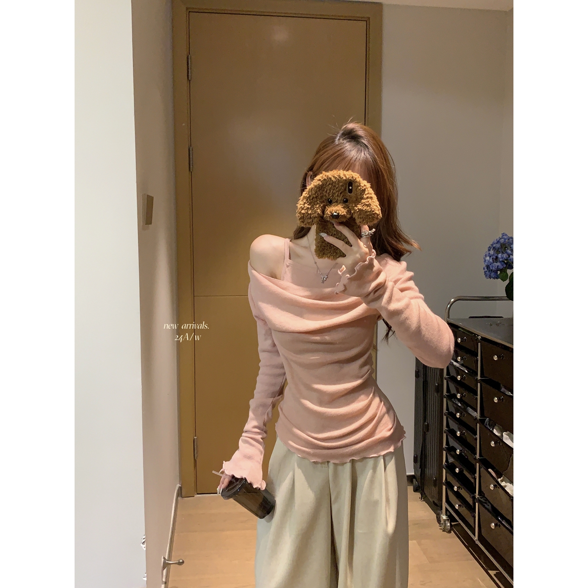 Actual shot of autumn and winter Korean style versatile and gentle swing collar fungus 6 wool fake two-piece knitted bottoming top for women