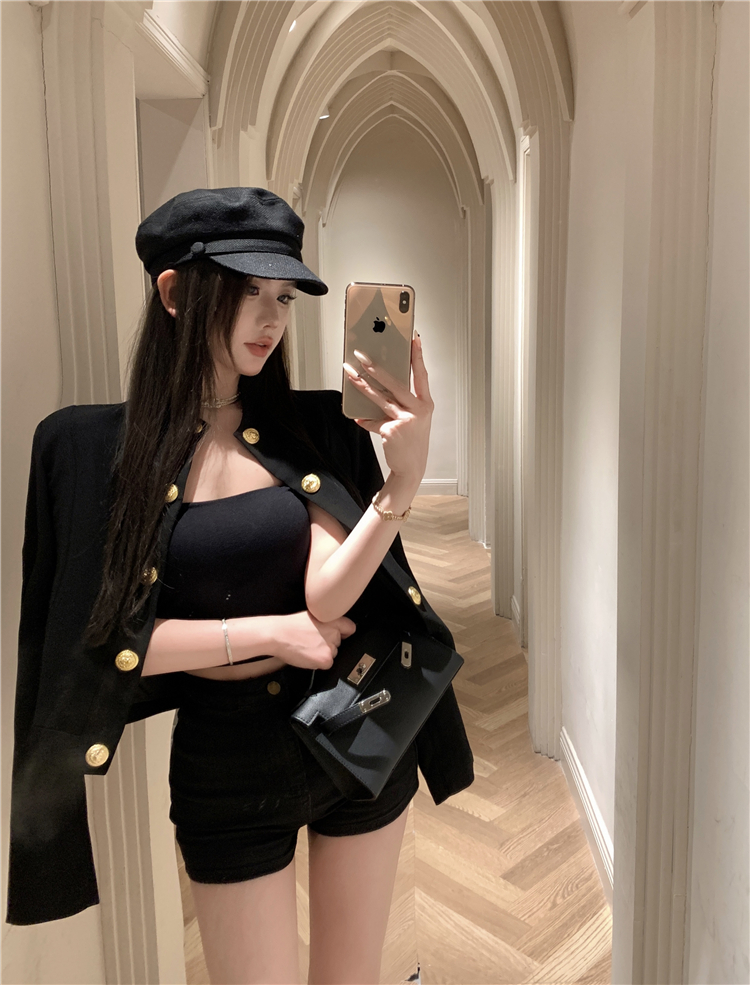 實拍！輕奢金扣西服女小香風設計感墊肩上衣開衫外套