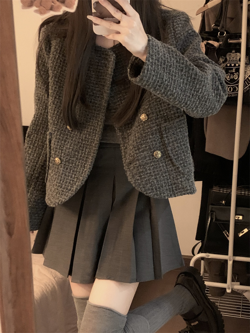 Actual shot ~ 2024 new style small fragrant woven nylon jacket + pleated slim skirt