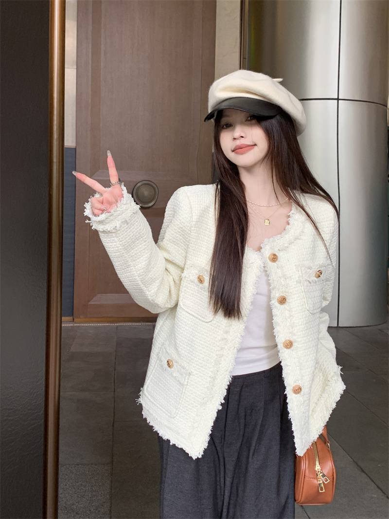 Real shot ~ Xiaoxiangfeng high-end tassel black jacket for women autumn new loose design top