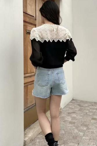 French lace splicing chiffon shirt for women with beaded design, spring lantern sleeve fashionable knitted top