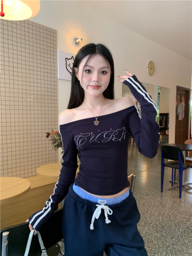 Real shot of retro hot diamond printed off-shoulder T-shirt, waist slimming long-sleeved top