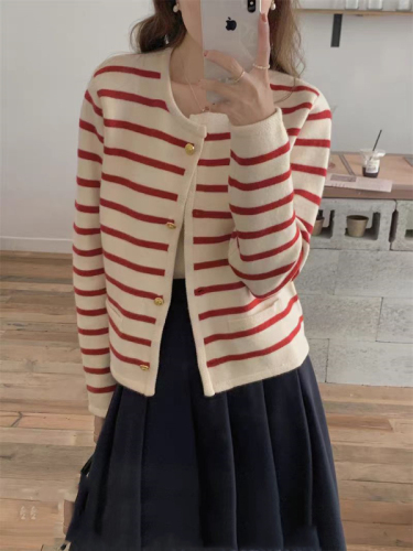 French retro small fragrant striped short style loose lazy style high-end knitted cardigan sweater women's jacket top