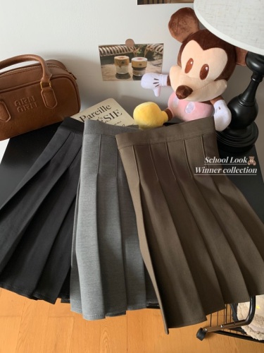 Actual shot of early autumn black pleated skirt for women, small A-line skirt, suit, high waist, JK short skirt, long skirt