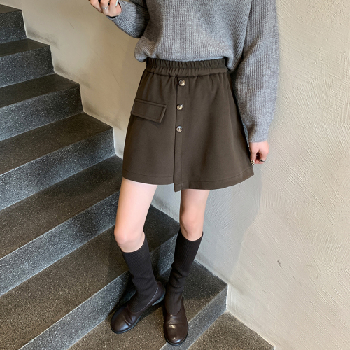 Real shot of woolen culottes and culottes for women in autumn and winter, fake two-piece shorts and short skirts, autumn woolen large size skirts