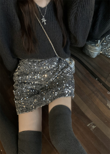 Actual shot~Autumn and winter new style gray high-end sequined skirt, sexy pure lust style A-skirt, hip-covering short skirt