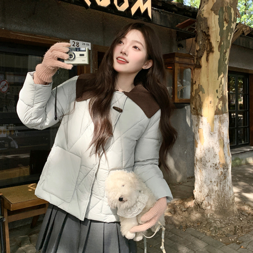 Actual shot of 2024 new Korean style knitted rhombus down cotton coat for small women, loose short cotton coat